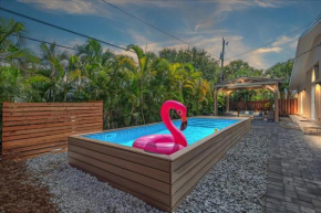 5B - Modern Pool - Game Room - Beachside - 7 Bed - Mural- AC - Washer Dryer
